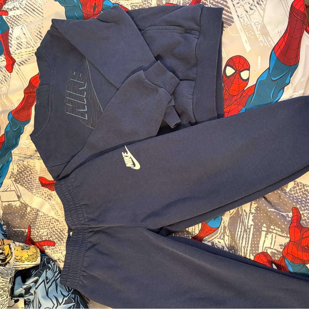 Nike Kids Navy Hoodie and Sweats 6